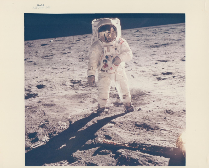 Illustration for article titled 17 Vintage NASA Photos of Exploration in the Space Age